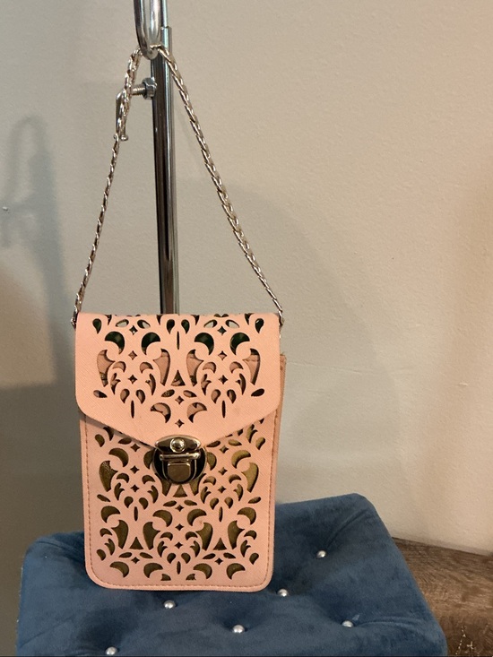 Source Unknown Handbags - Blush Pink Laser-Cut Crossbody with Chain Strap